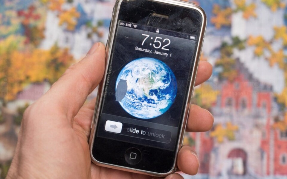 1963 Newspaper Predicted Mobile Phones, Siri and FaceTime