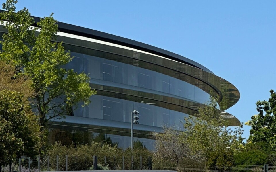 Apple Wins Second Ruling to Seek Federal Agency Documents