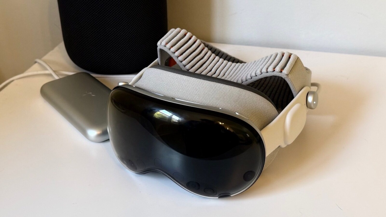 Apple Vision Pro: The Best Way to Watch Movies