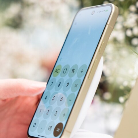 Google Calculator Gets New Gradient Icon Redesign