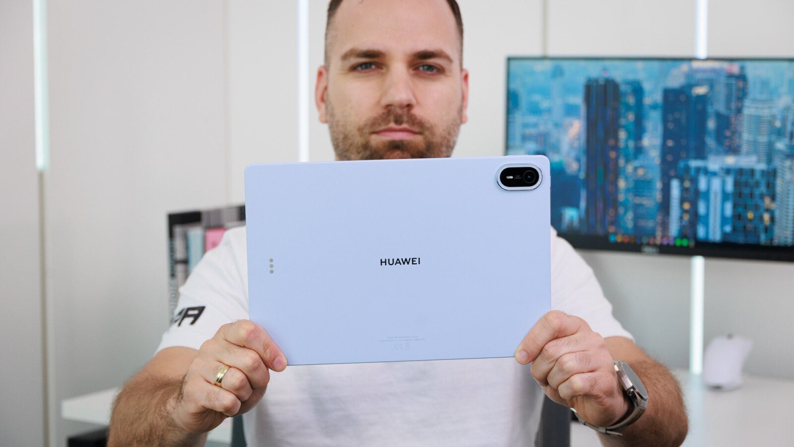 Huawei MatePad Air 2026 Review: Superb Lightweight Tablet