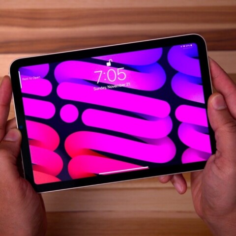 iPad mini With OLED Display Expected in October