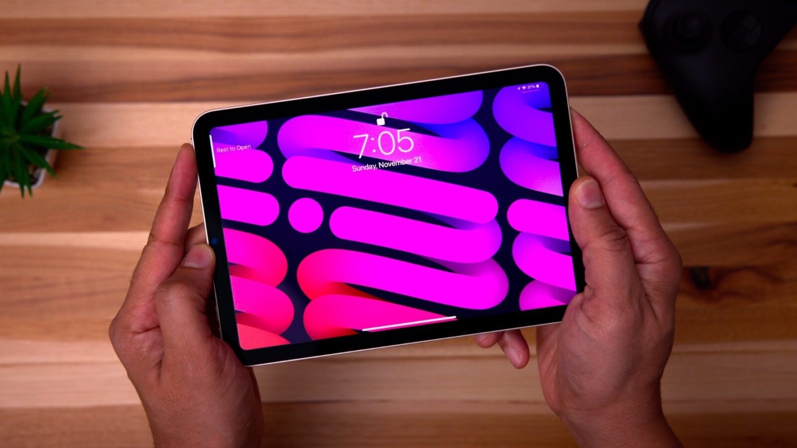 iPad mini With OLED Display Expected in October - iPad mini OLED