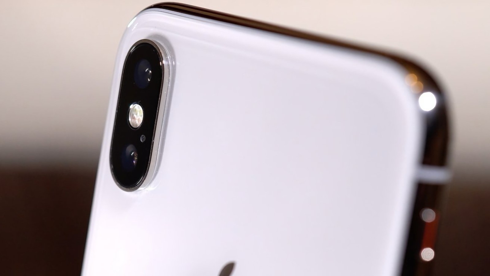 iPhone X & 2018 MacBook Pro Now Obsolete at Apple - iPhone X obsolete