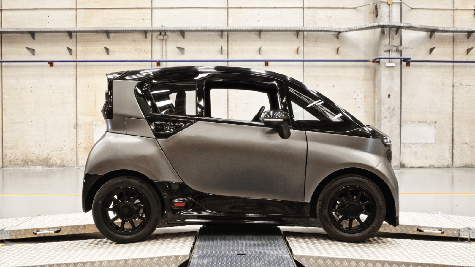 Liux Big: Spanish Startup Takes On the European Microcar Market - Liux Big microcar