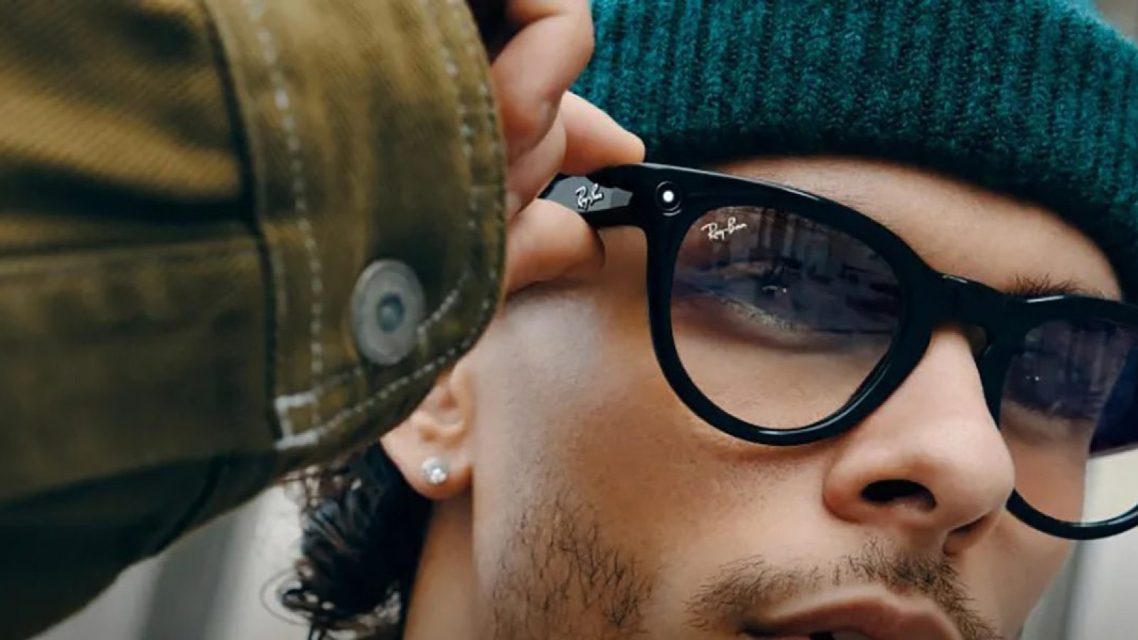 Meta Ray-Ban Update Closes Privacy LED Loophole