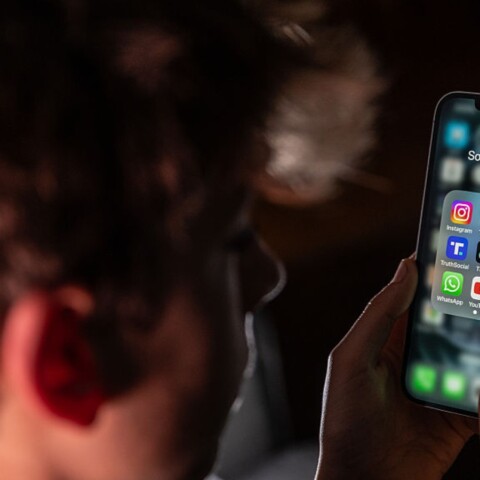 Meta Adds Teen Social Media Limits After EUR 15B Lawsuit
