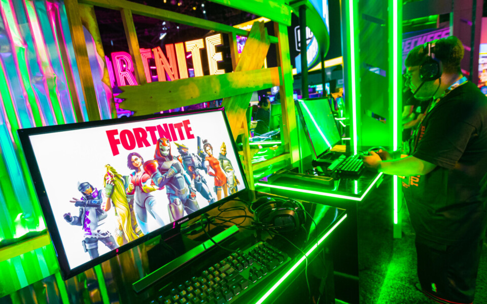 Millennium Falcon Ride Unlocks Exclusive Fortnite Rewards