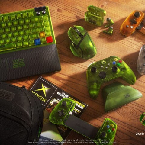 Xbox 25th Anniversary Collection: Razer OG Green Gear Preorder