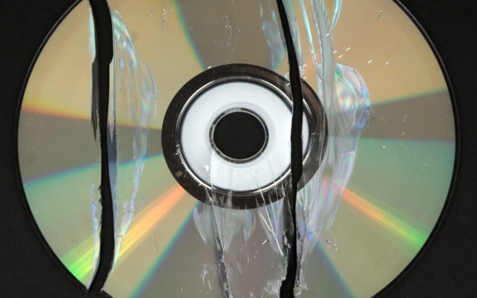 Xbox Disc-to-Digital Program Turns Discs Into Downloads