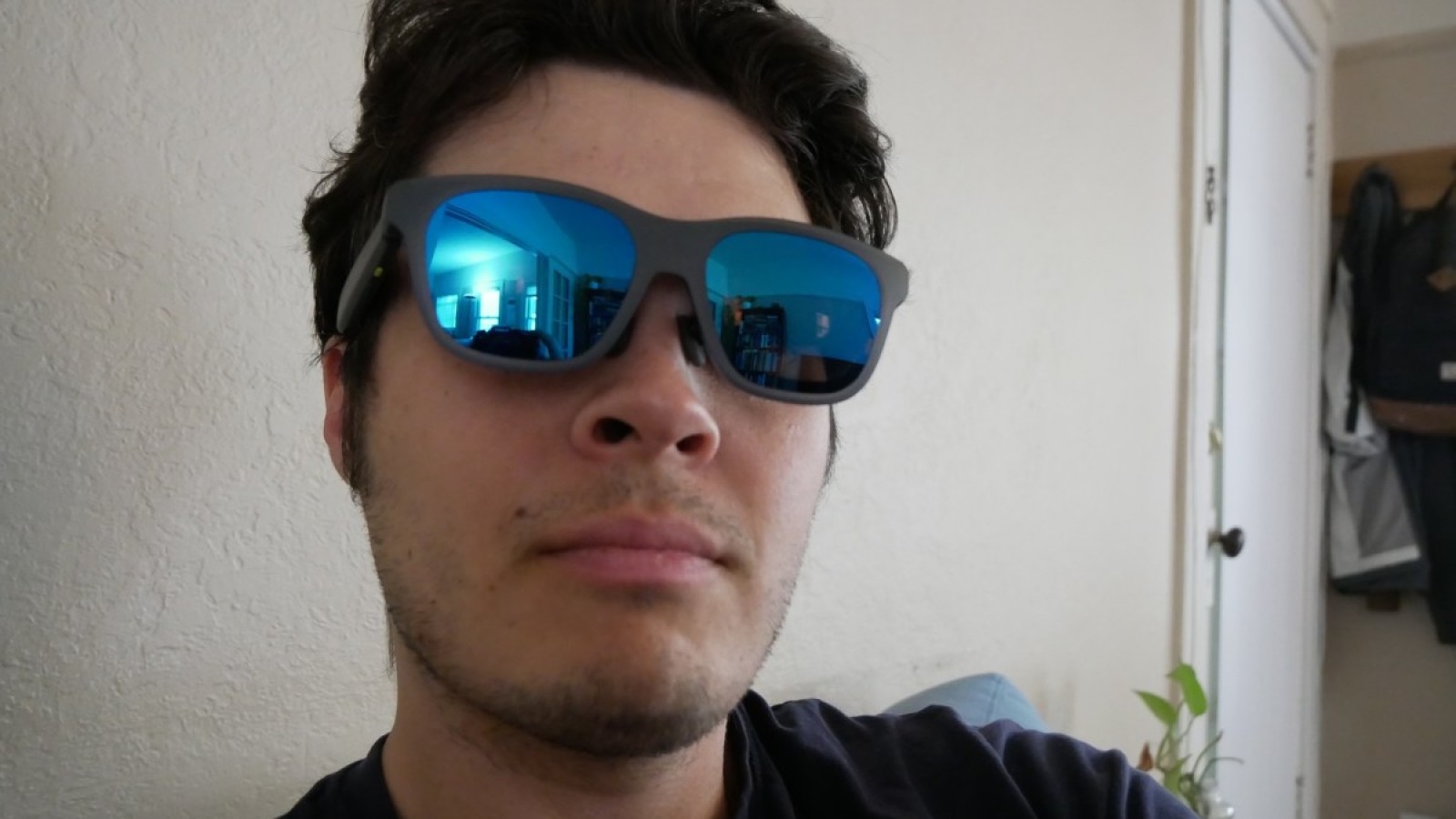 XREAL a01 Review: Watching Movies on Smart Glasses