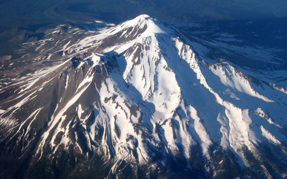 AI Hiking Advice Fuels Dangerous 3-Day Mount Shasta Rescue