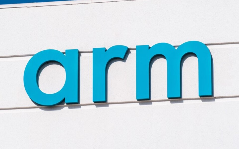 Arm CEO Pay Plan of EUR 595M Faces Shareholder Revolt in Vote
