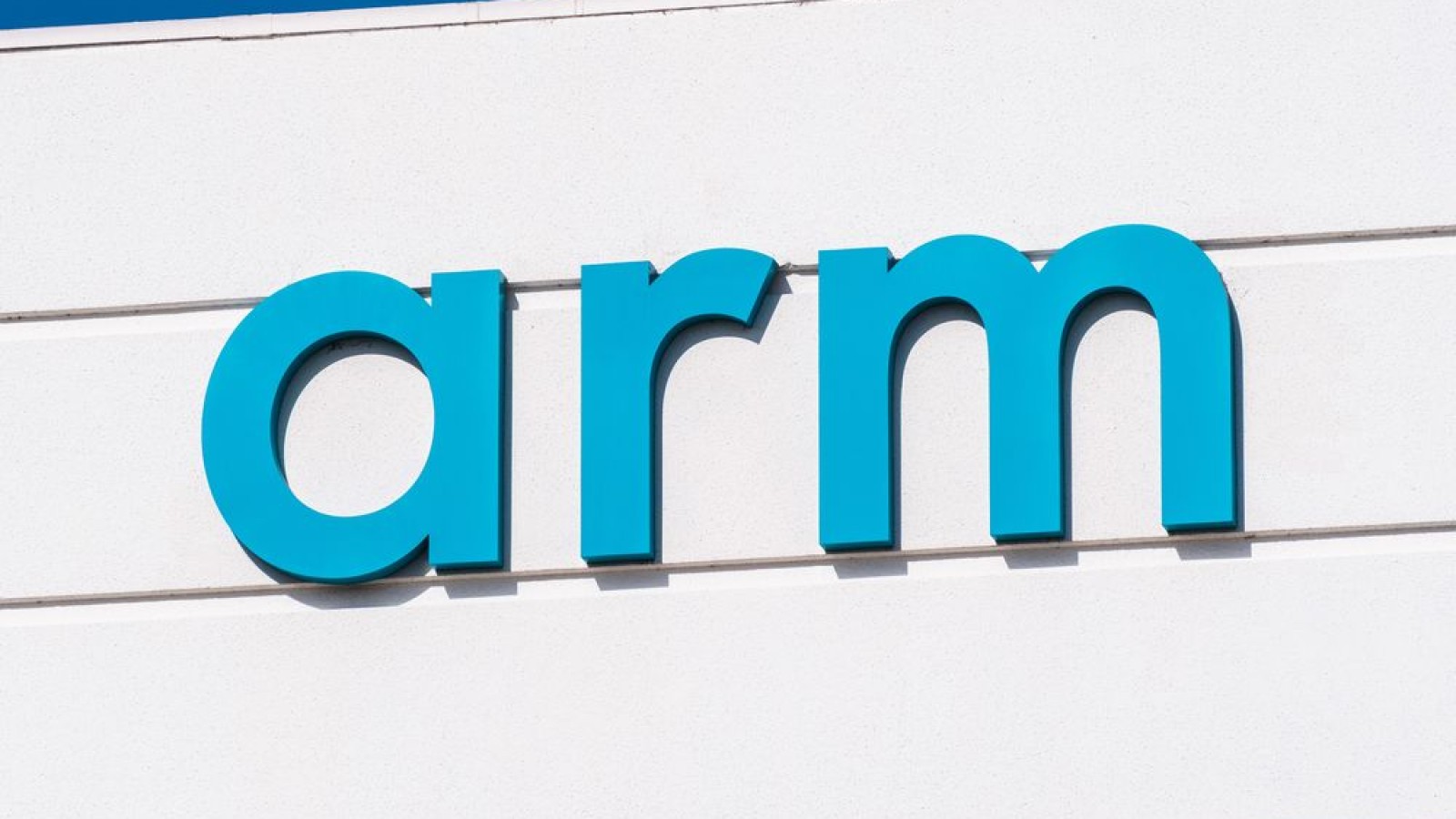 Arm CEO Pay Plan of EUR 595M Faces Shareholder Revolt in Vote