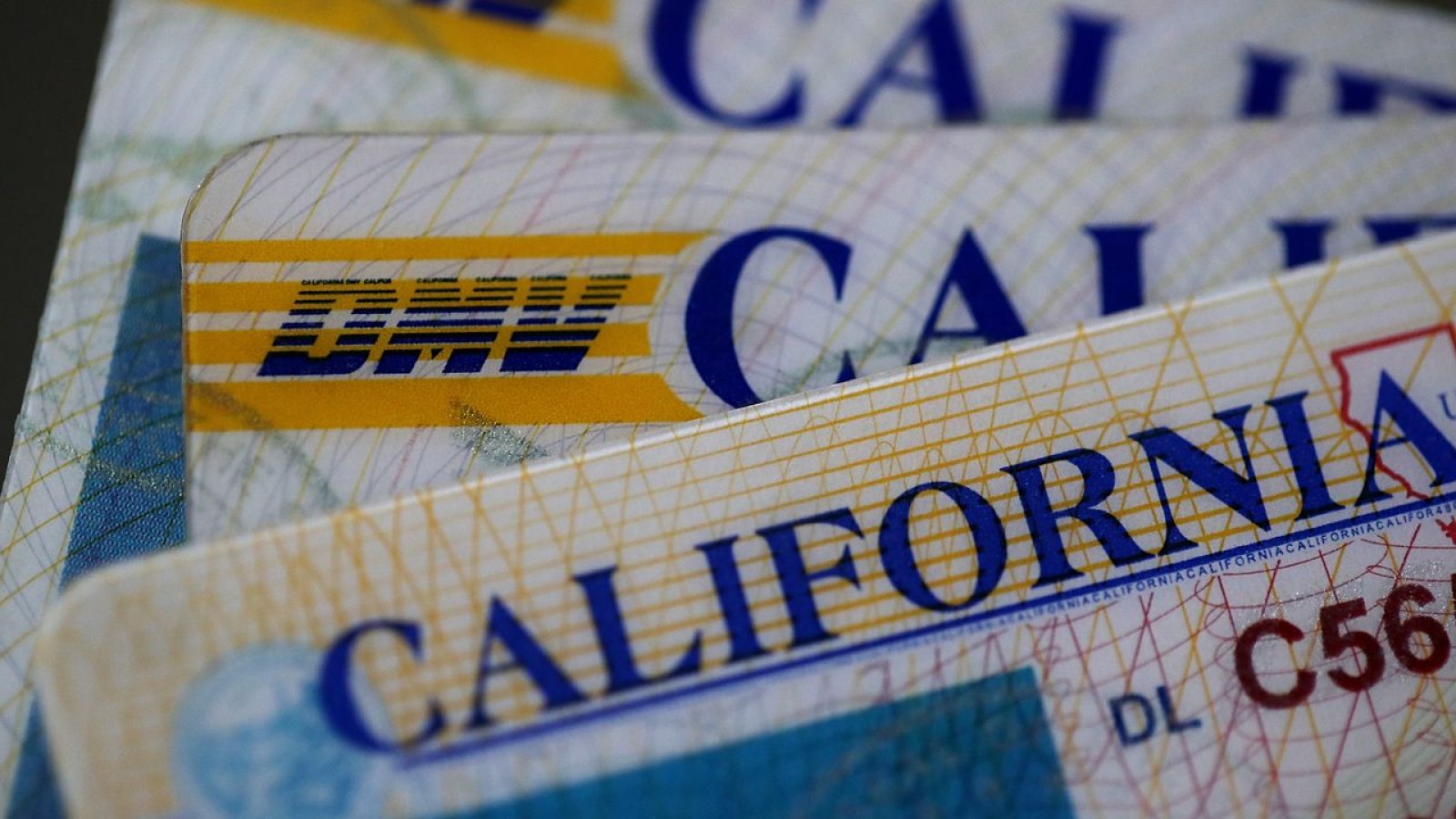FBI Probes Leak of 153 Million US, Canadian Driver's Licenses - driver's license data breach