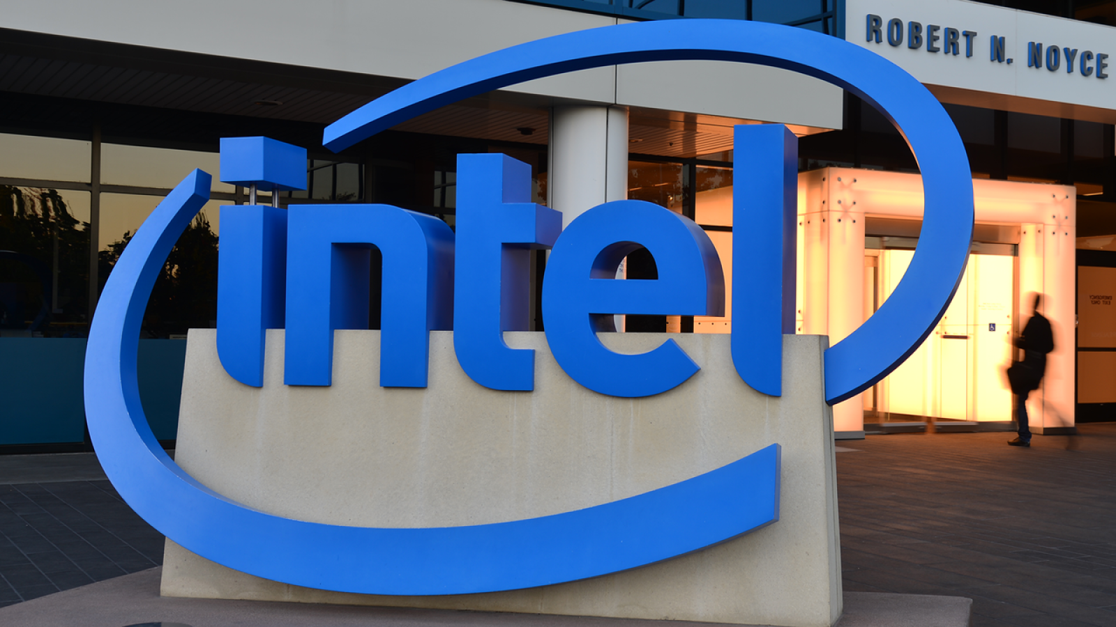 Intel Retires Fellow Title, Renames Top Experts Distinguished Engineers - Intel Distinguished Engineers