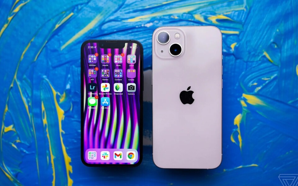 iPhone Handoff Lets Two Phones Share One Number in iOS 27