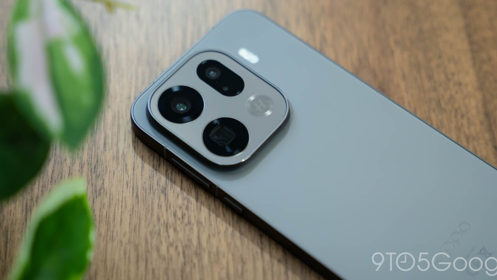 Oppo Find X10 Leak: 8,000 mAh Battery, Dual 200MP Cameras