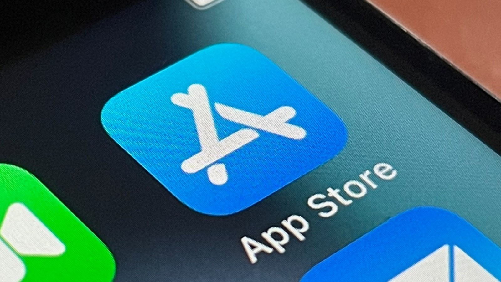 Phil Schiller Exits App Store Role Over Strategy Concerns - Phil Schiller App Store