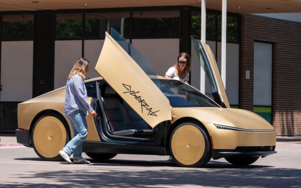 Tesla Cybercab: Camera-Only Robotaxi Undercuts Waymo Price