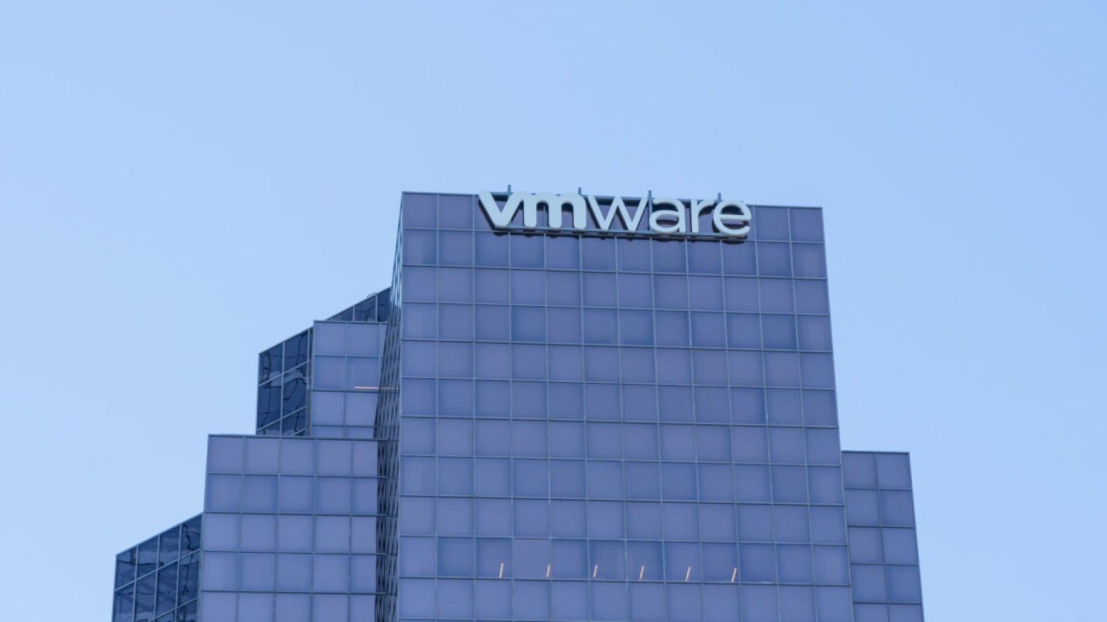 VMware vSphere Standard Update Aims to Win Back Small Businesses